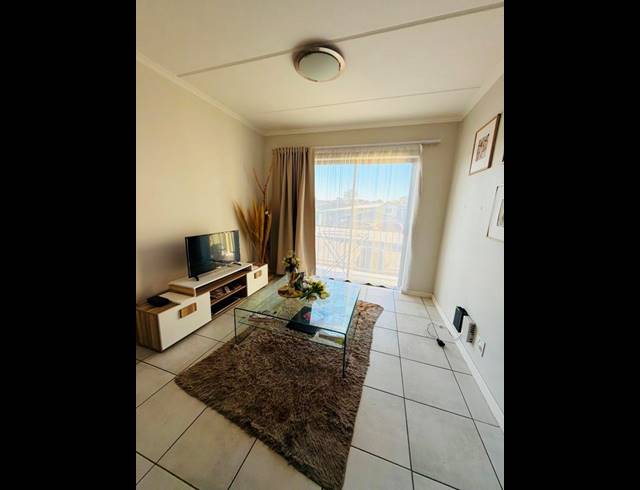 1 BEDROOM PROPERTY TO RENT IN BOKSBURG NORTH
